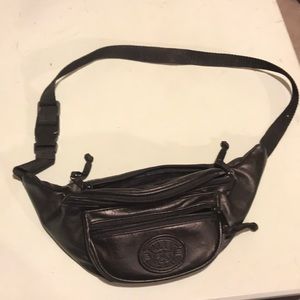 FLIGHT PAX leather fanny pack